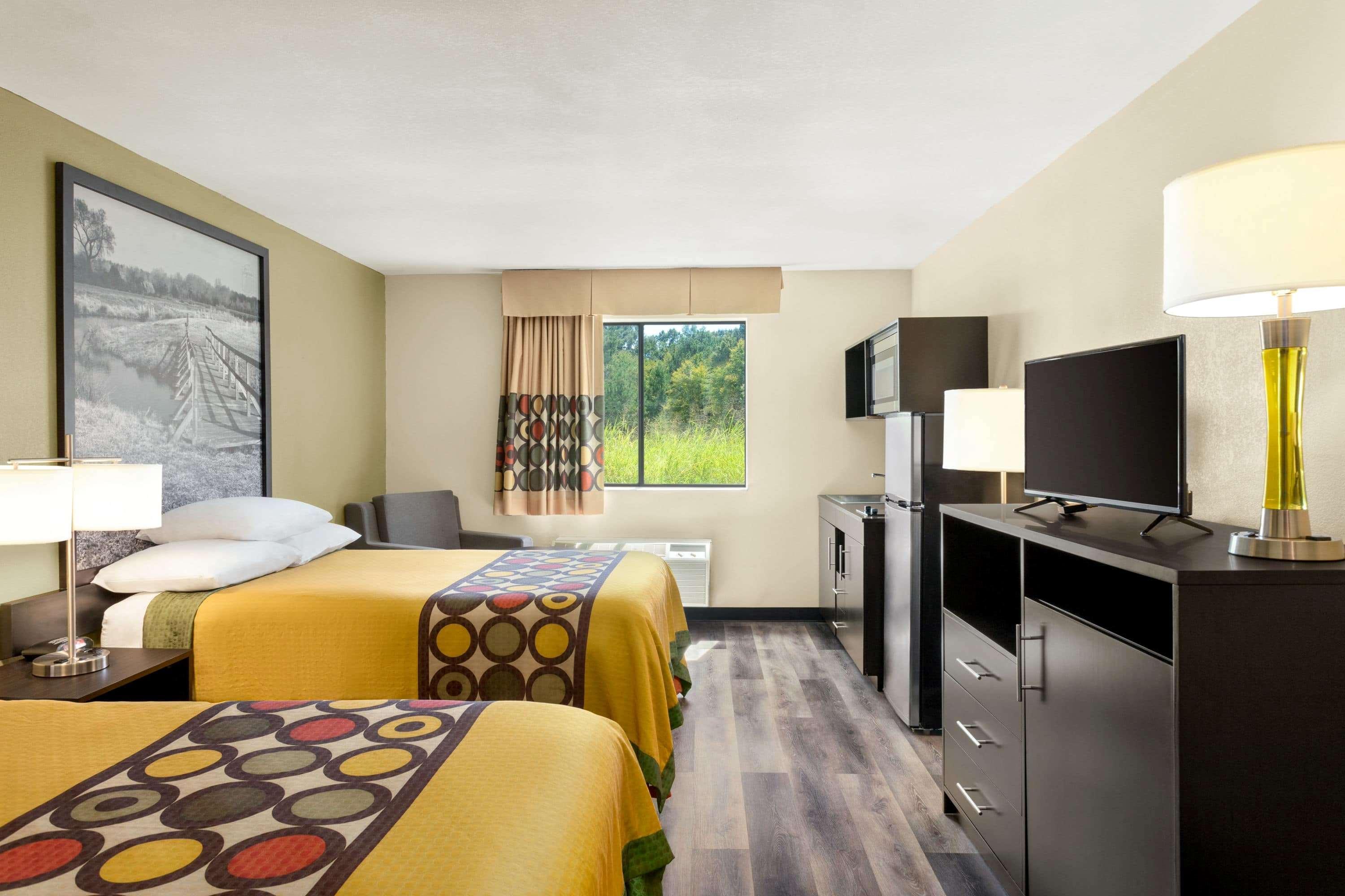 Hotel Super 8 By Wyndham Clinton Exteriér fotografie
